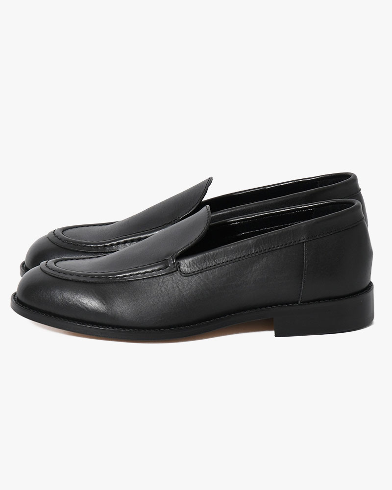 MOCCASIN SLIP-ON -BLACK-