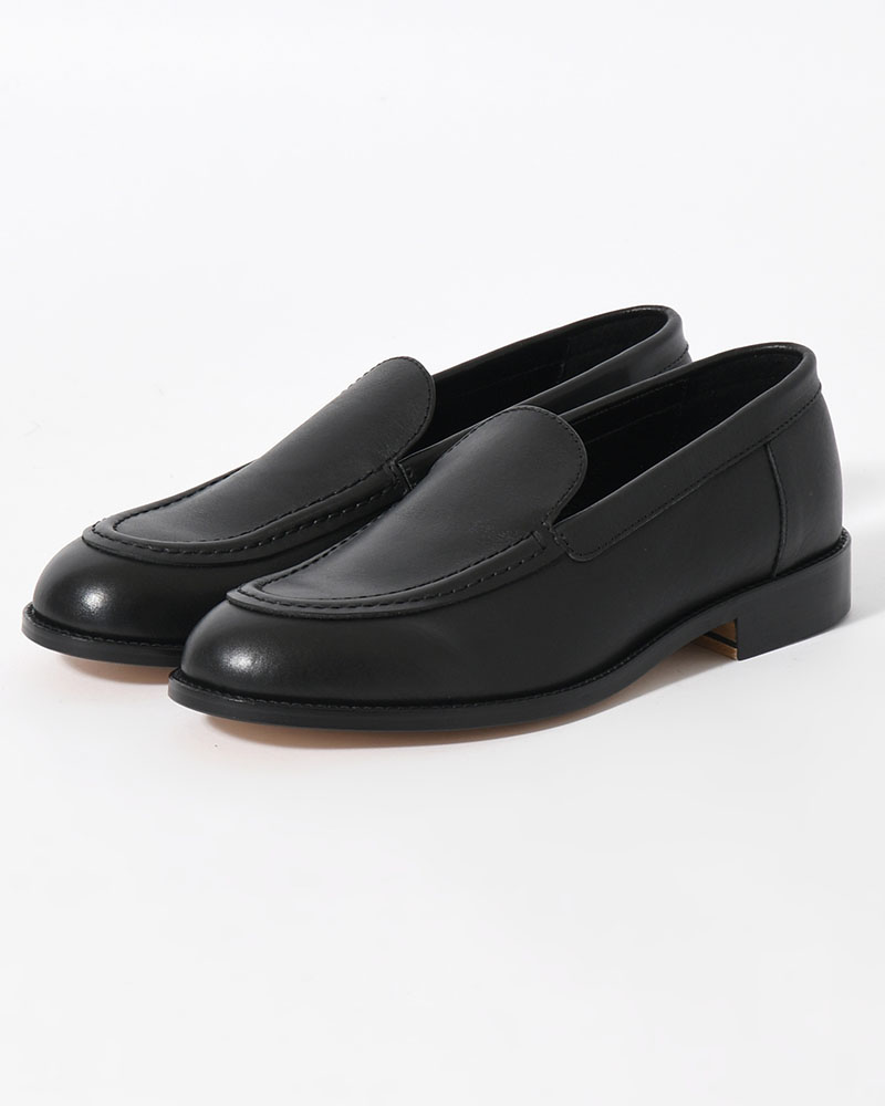 MOCCASIN SLIP-ON -BLACK-