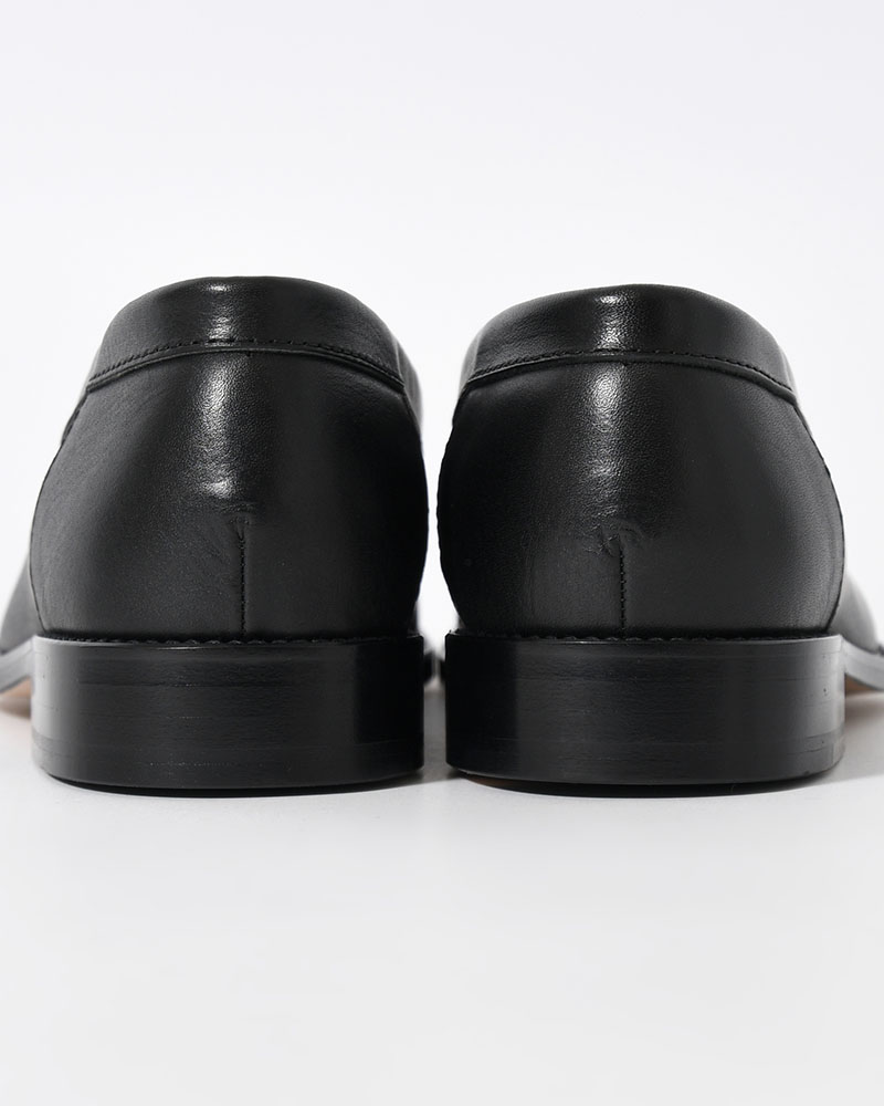 MOCCASIN SLIP-ON -BLACK-