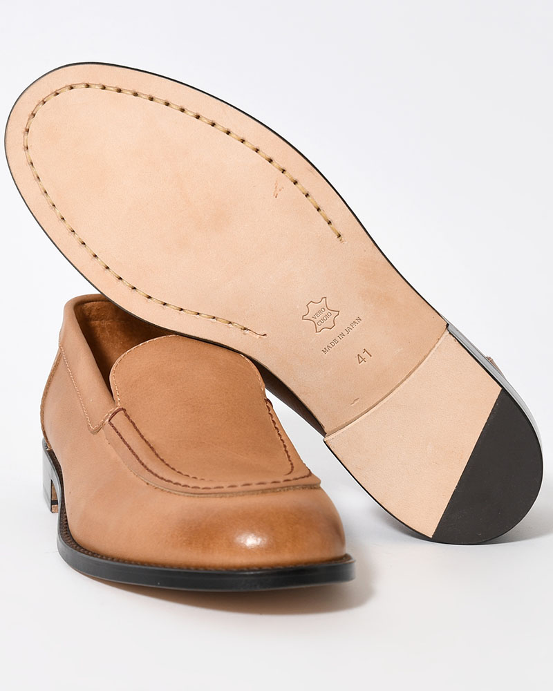 MOCCASIN SLIP-ON -BEIGE-