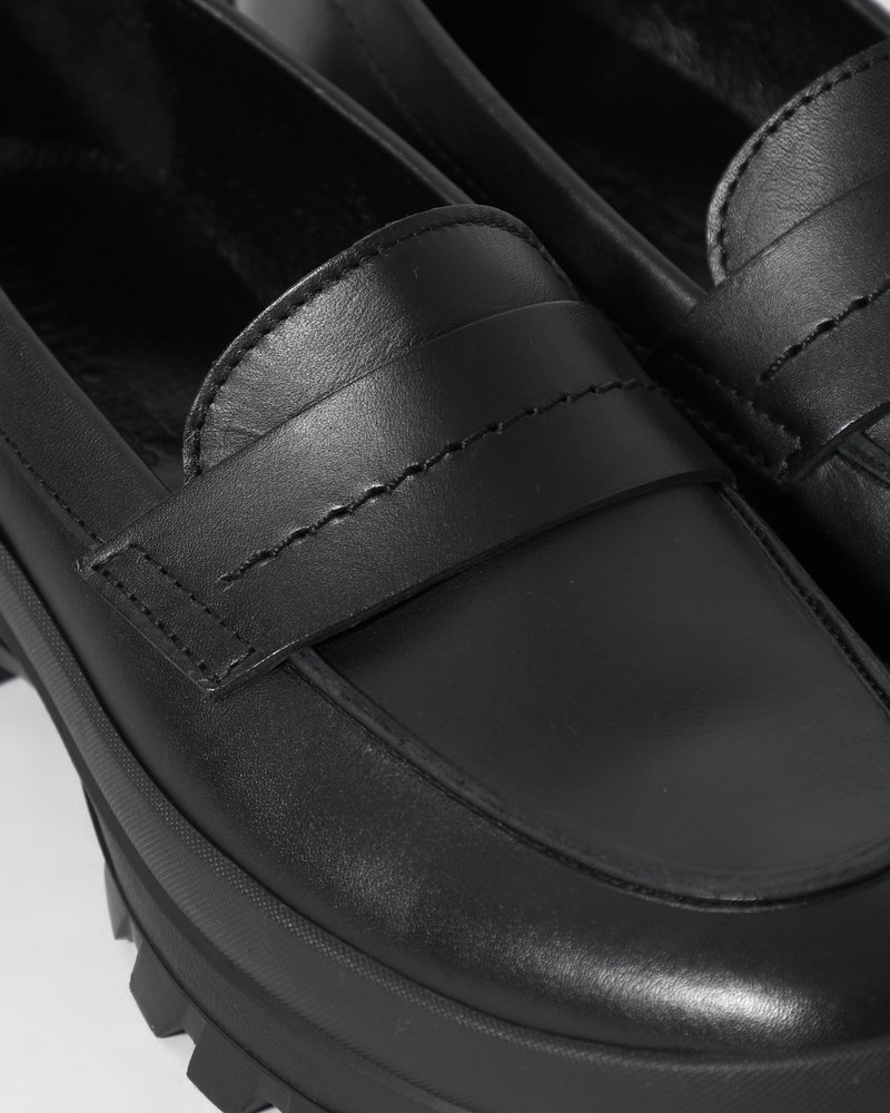 LOAFERS with 884C Vibram -BLACK-