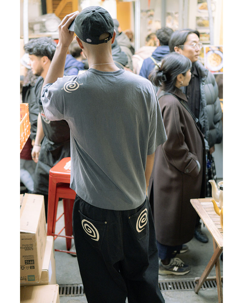 "GuruGuru" CAP -BLACK-