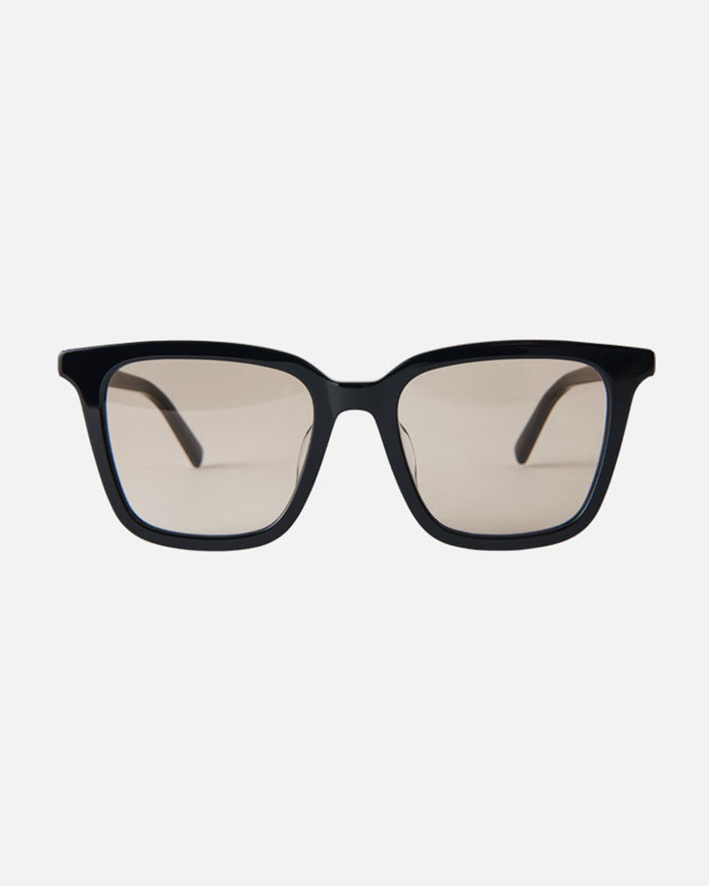 LUDO -BROWN-