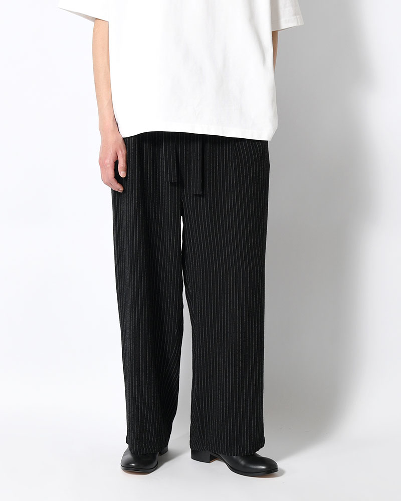 LINEN TUCK PT -BLACK-