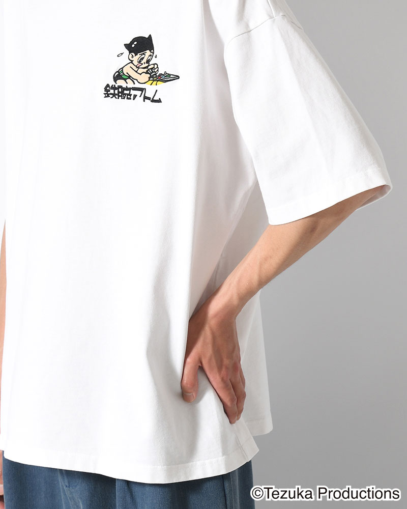 ATOM EMB T -WHITE-