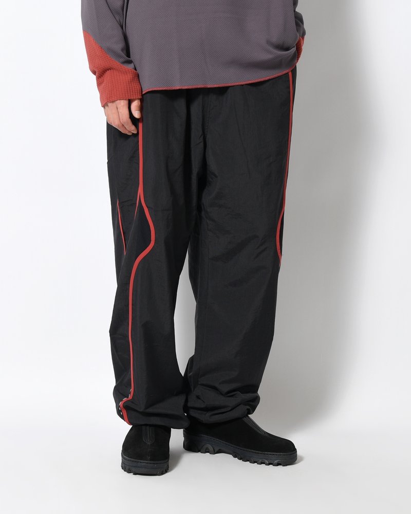 BOUND-SEAM JOGGER PANTS -BLACK-