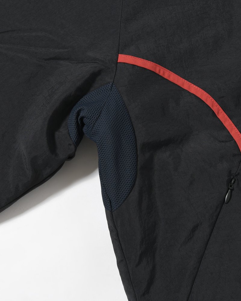 BOUND-SEAM PUFFER JACKET -BLACK-