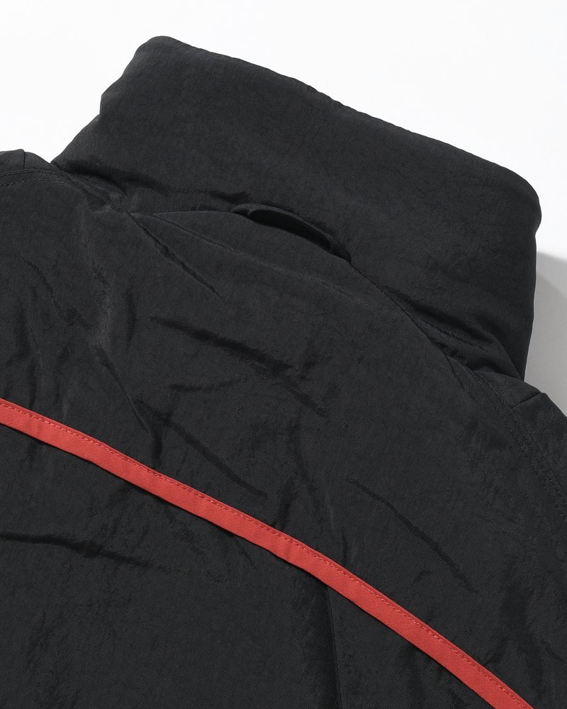 BOUND-SEAM PUFFER JACKET -BLACK-