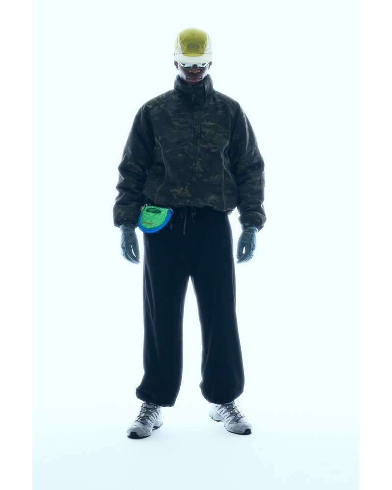 BOUND-SEAM PUFFER JACKET -BLACK-