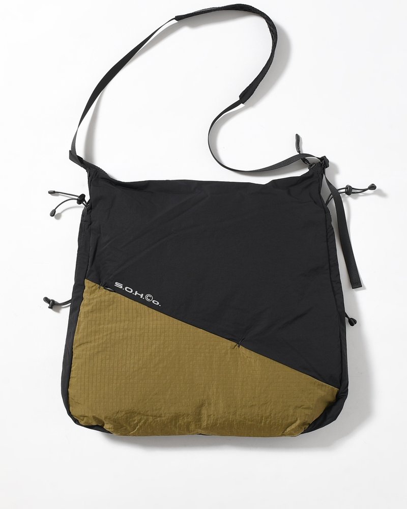 FASTENING SYSTEM CROSSBODY BAG -KHAKI-