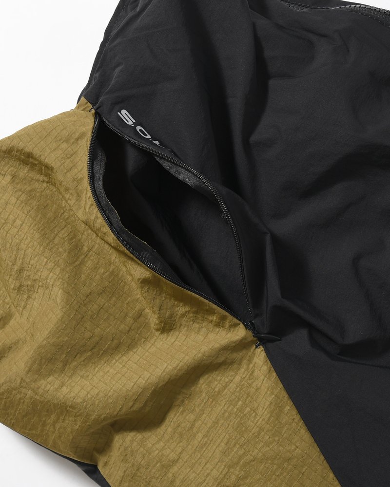 FASTENING SYSTEM CROSSBODY BAG -KHAKI-