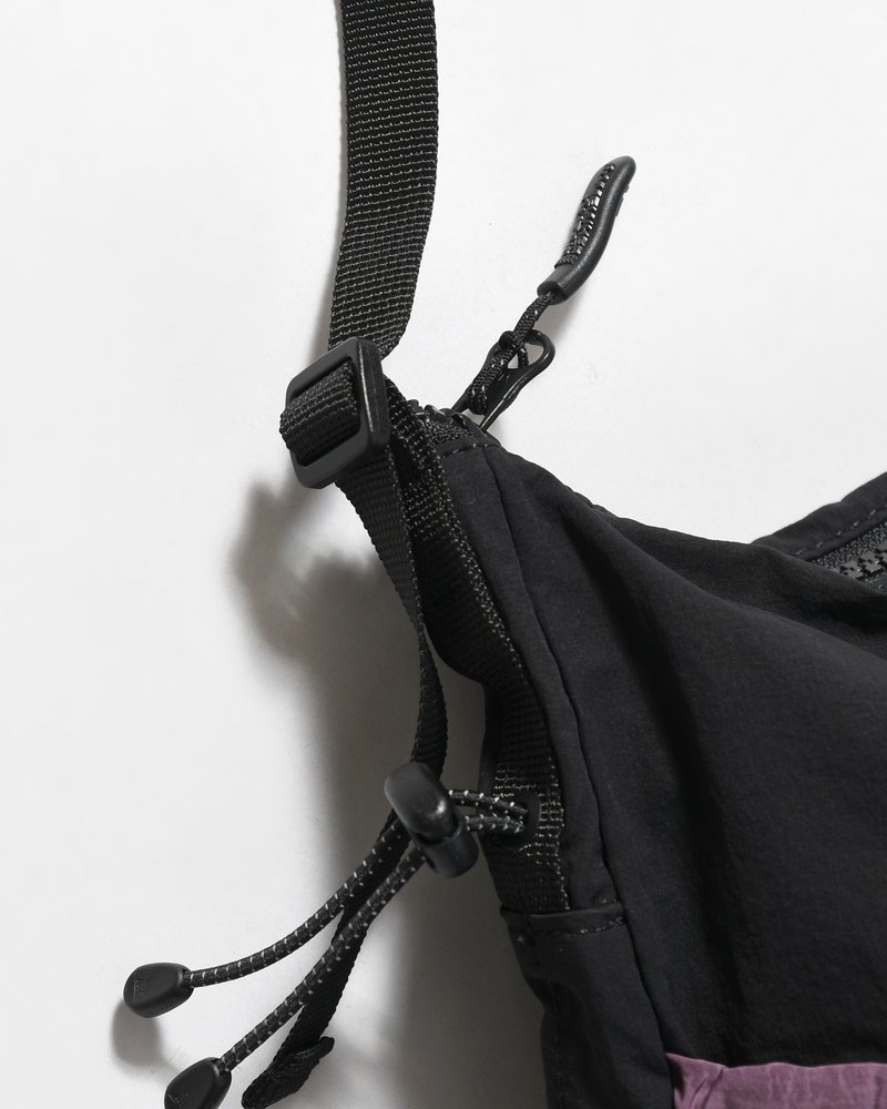 FASTENING SYSTEM CROSSBODY BAG -PURPLE-