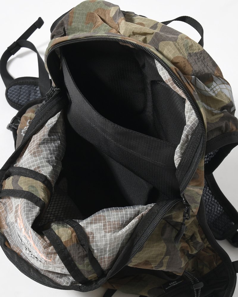 TECHNICAL RUNNING BACKPACK -MULTI-