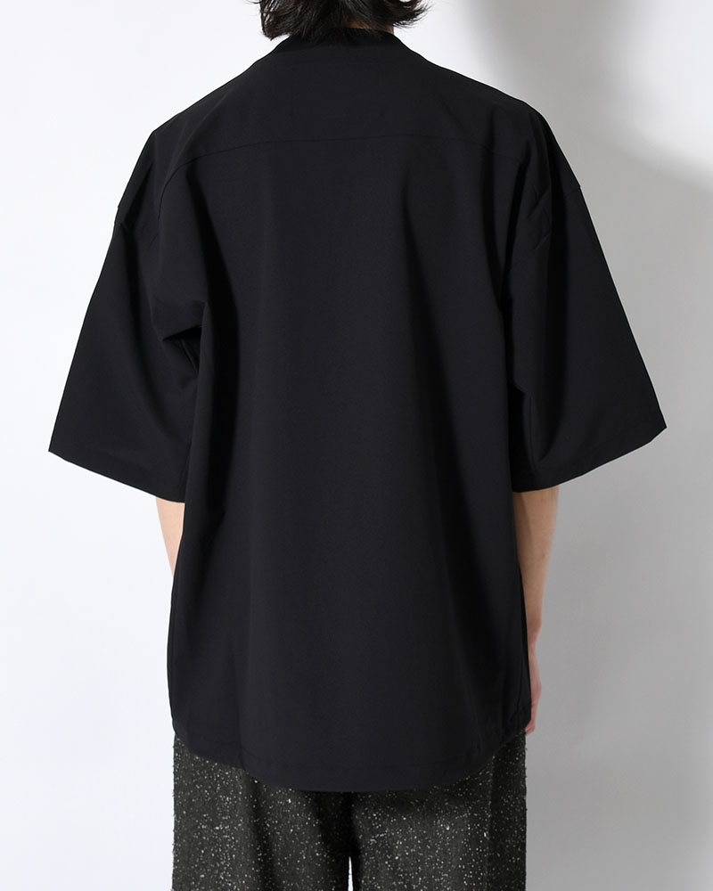 PANELED T-SHIRT -BLACK-