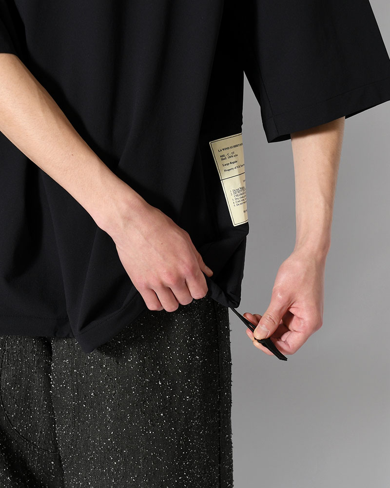 PANELED T-SHIRT -BLACK-