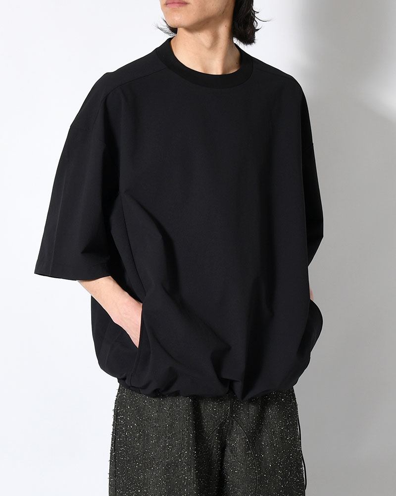 PANELED T-SHIRT -BLACK-