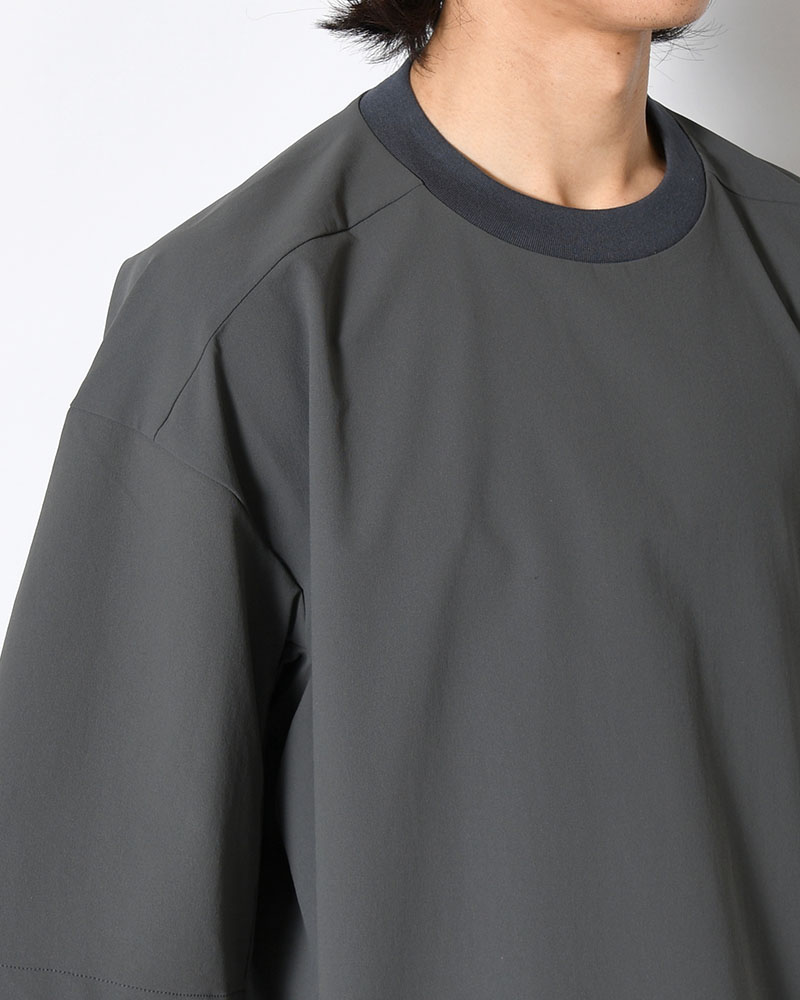 PANELED T-SHIRT -CHARCOAL-