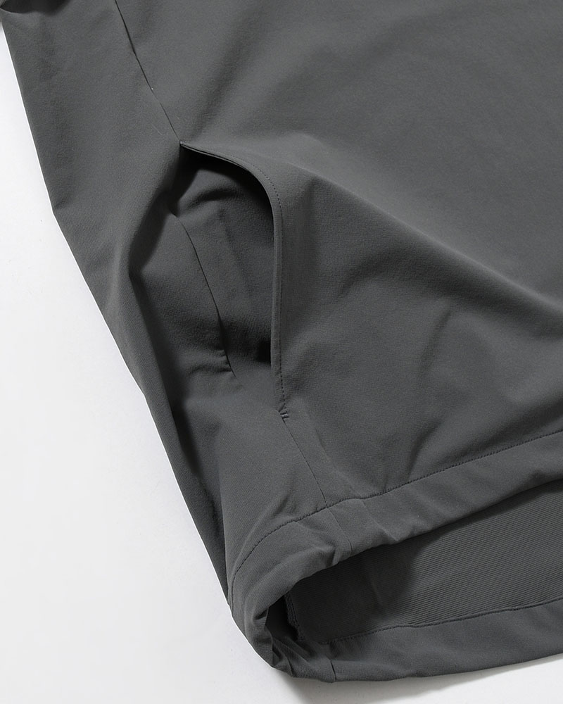 PANELED T-SHIRT -CHARCOAL-