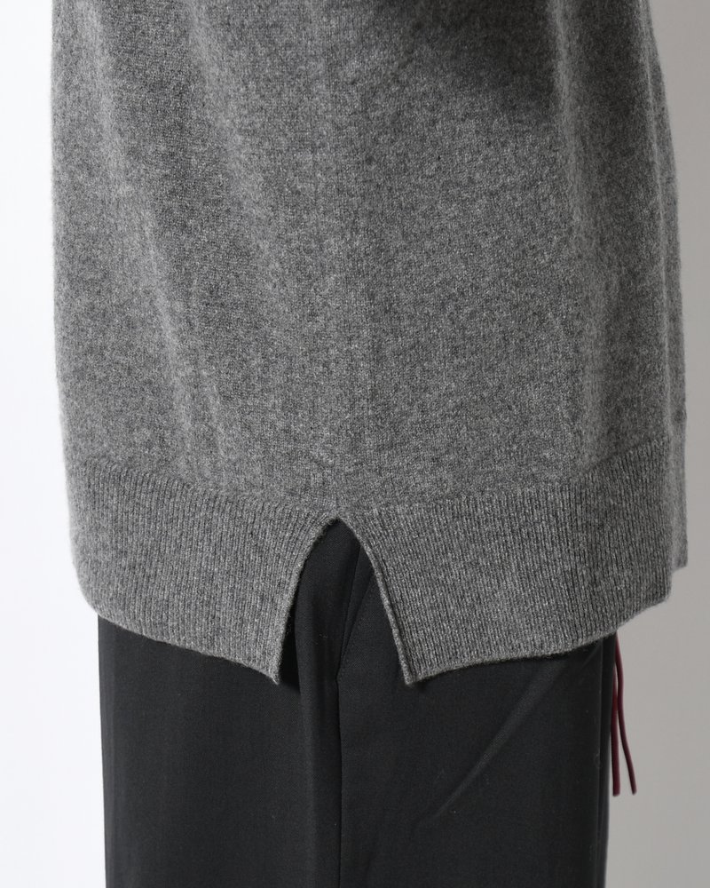 CASHMERE CREW NECK SWEATER -GRAY-
