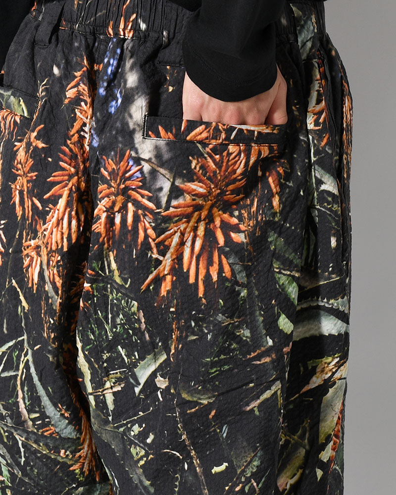 ALOE BALLOON PANTS -BLACK-
