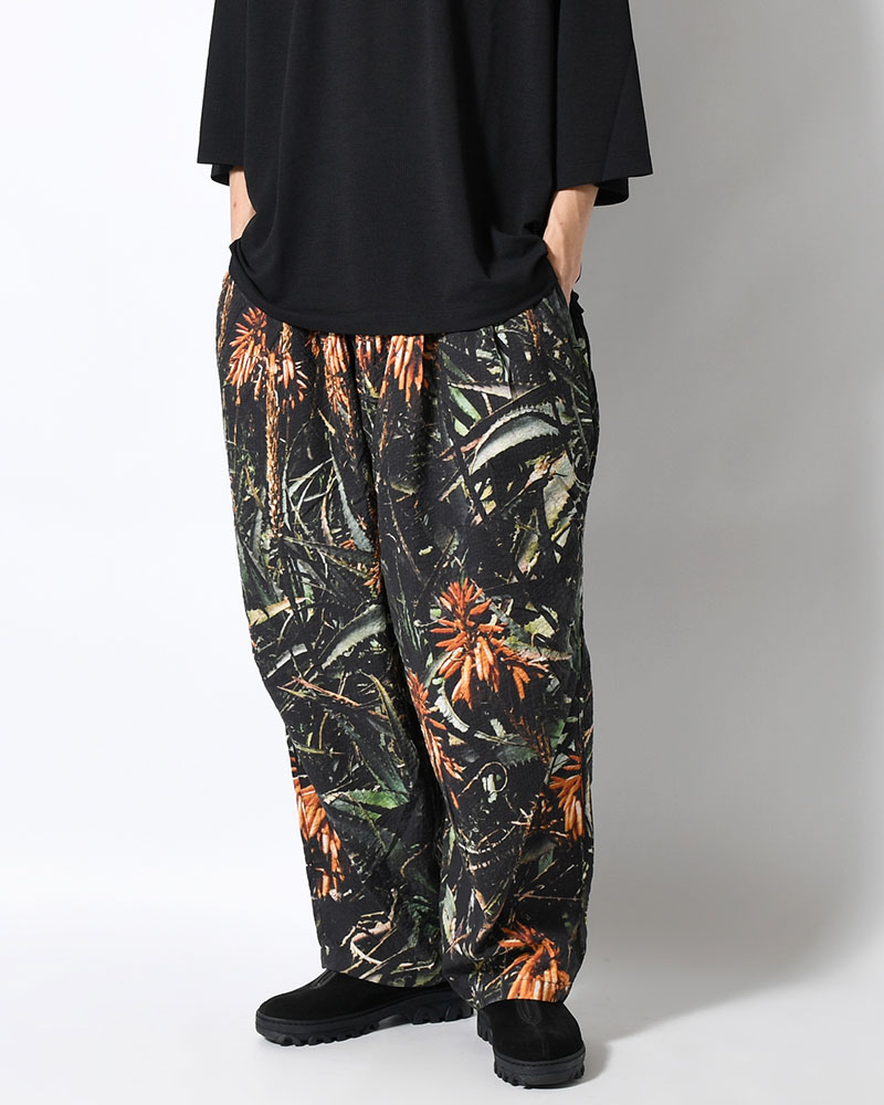 ALOE BALLOON PANTS -BLACK-