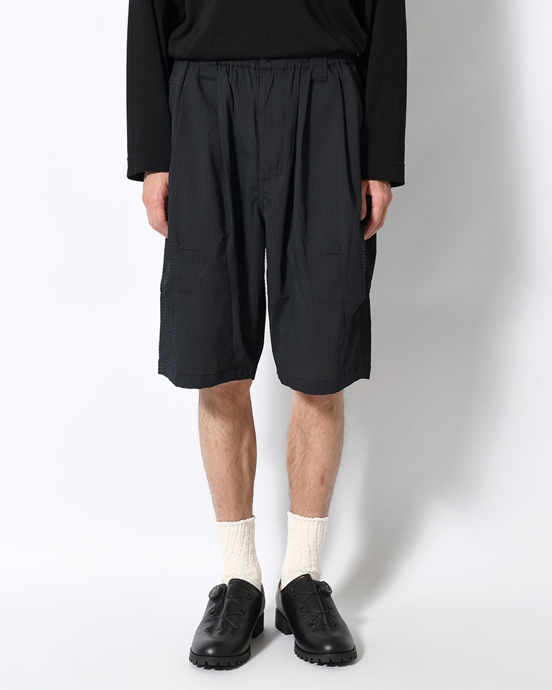 SEERSUCKER BIG SHORTS -BLACK-