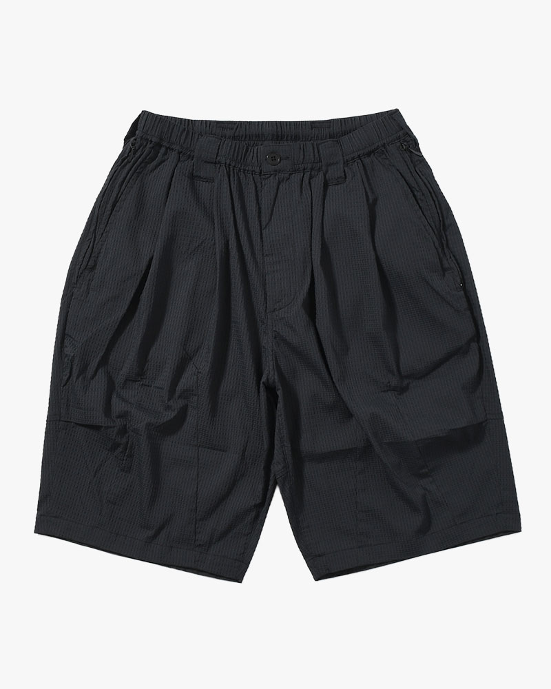 SEERSUCKER BIG SHORTS -BLACK-