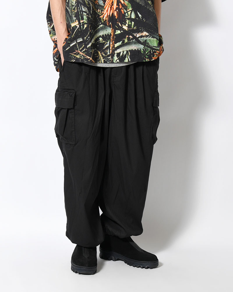STRIPE BAGGY CARGO PANTS -BLACK-