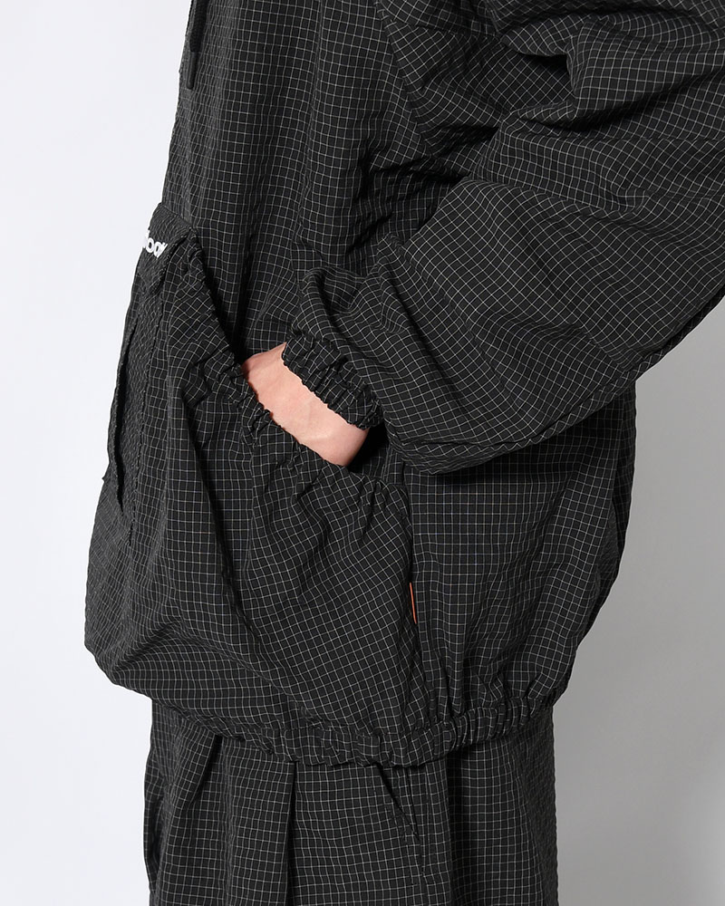 RIPPLE PLAID ANORAK -BLACK-