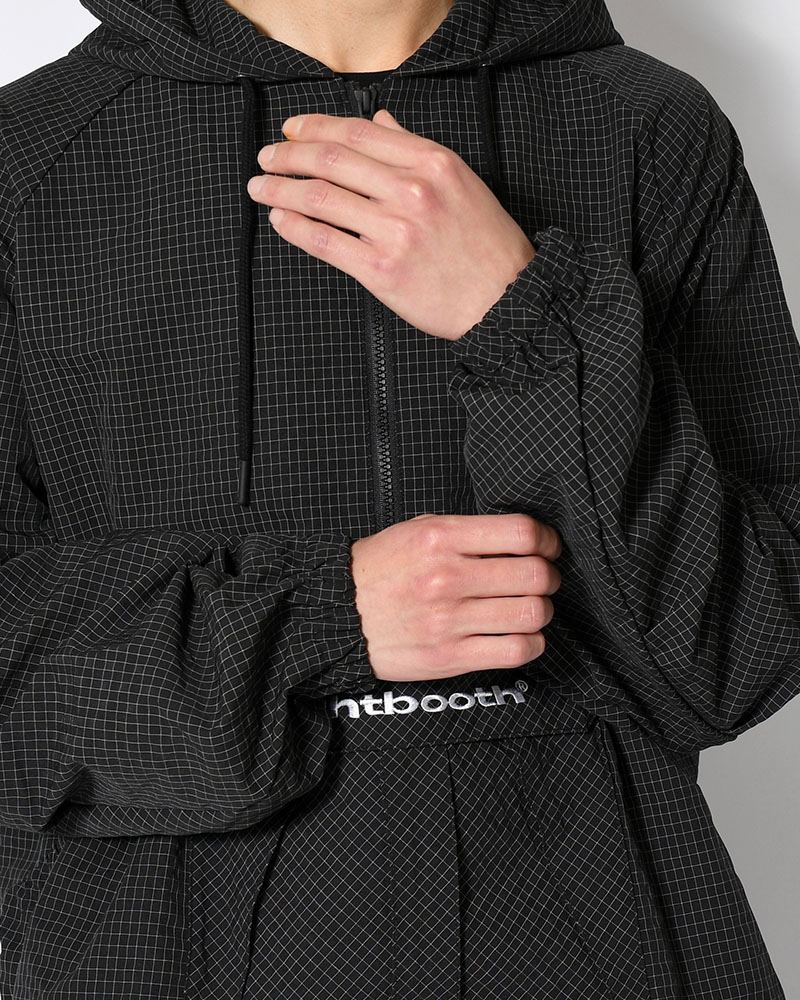 RIPPLE PLAID ANORAK -BLACK-