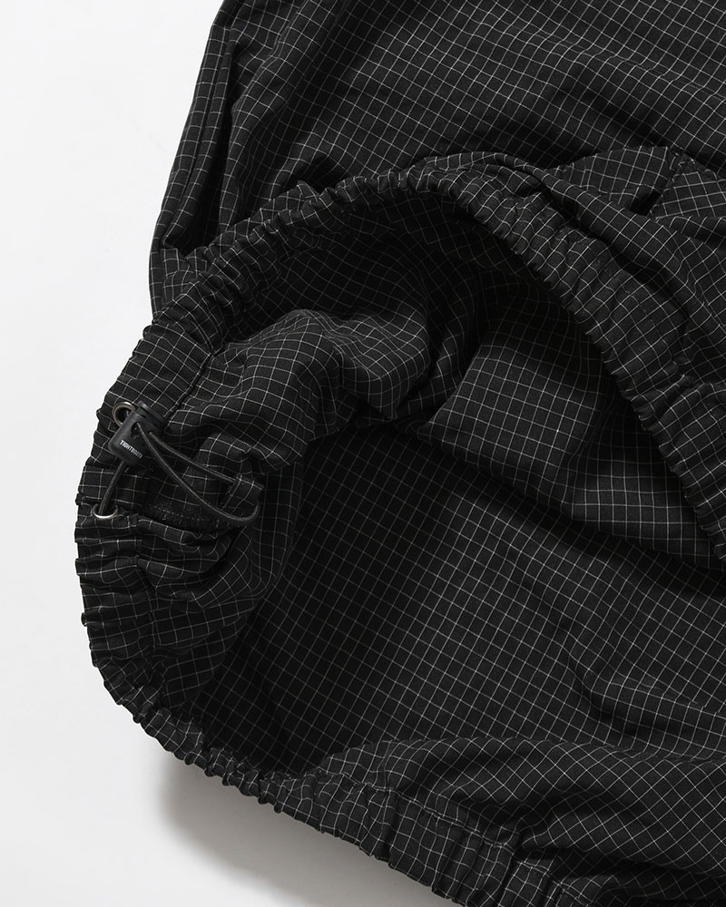 RIPPLE PLAID ANORAK -BLACK-