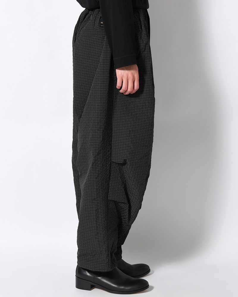 RIPPLE PLAID BALLOON PANTS -BLACK-