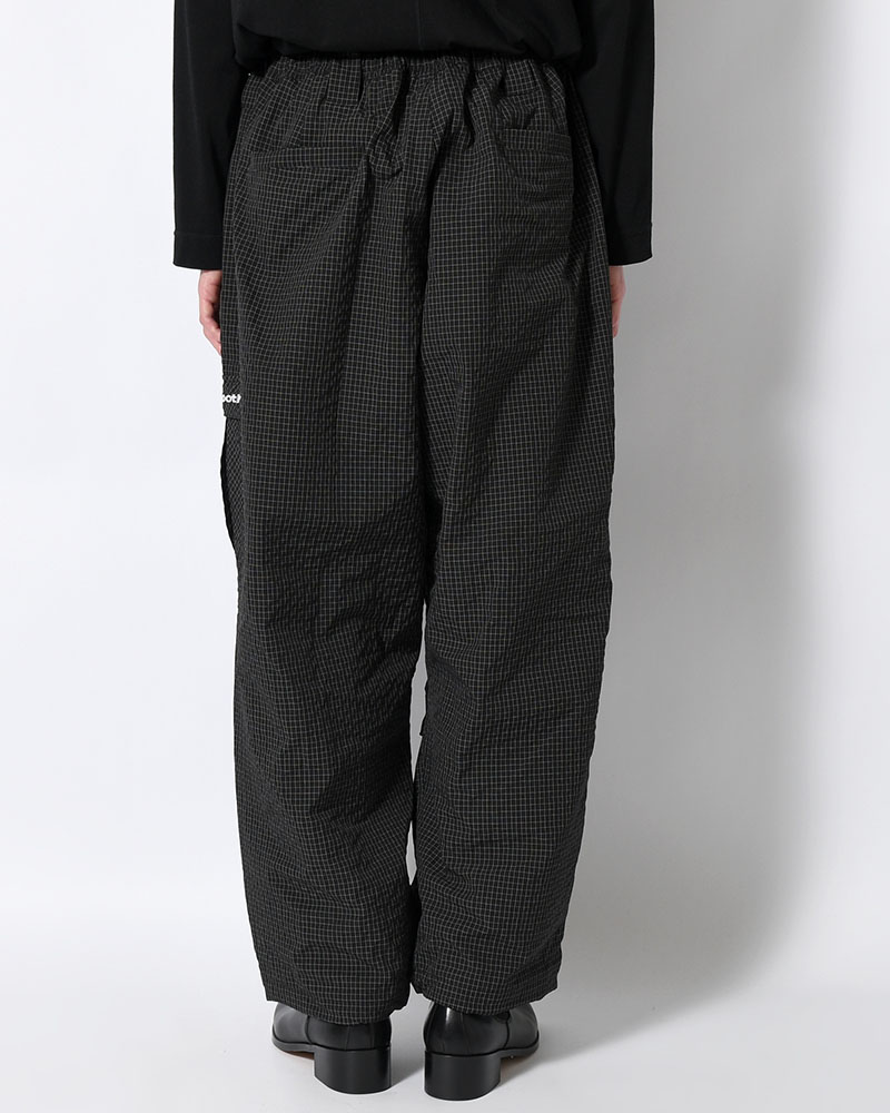 RIPPLE PLAID BALLOON PANTS -BLACK-