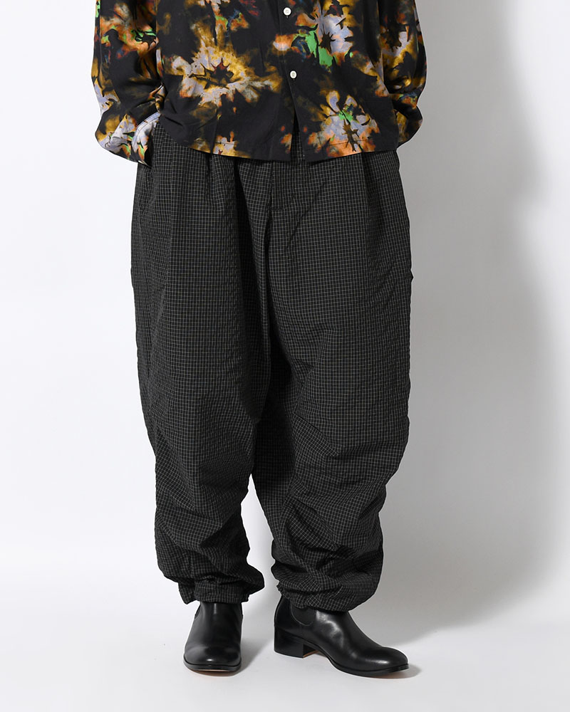RIPPLE PLAID BALLOON PANTS -BLACK-