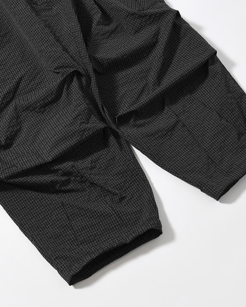 RIPPLE PLAID BALLOON PANTS -BLACK-