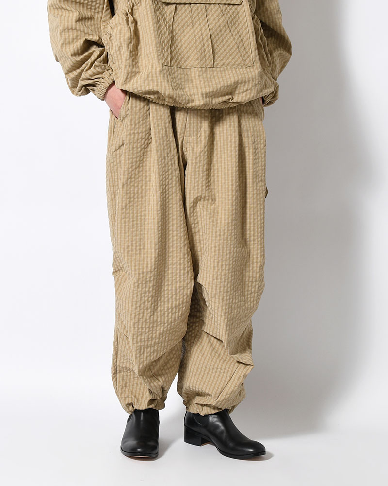 RIPPLE PLAID BALLOON PANTS -BEIGE-