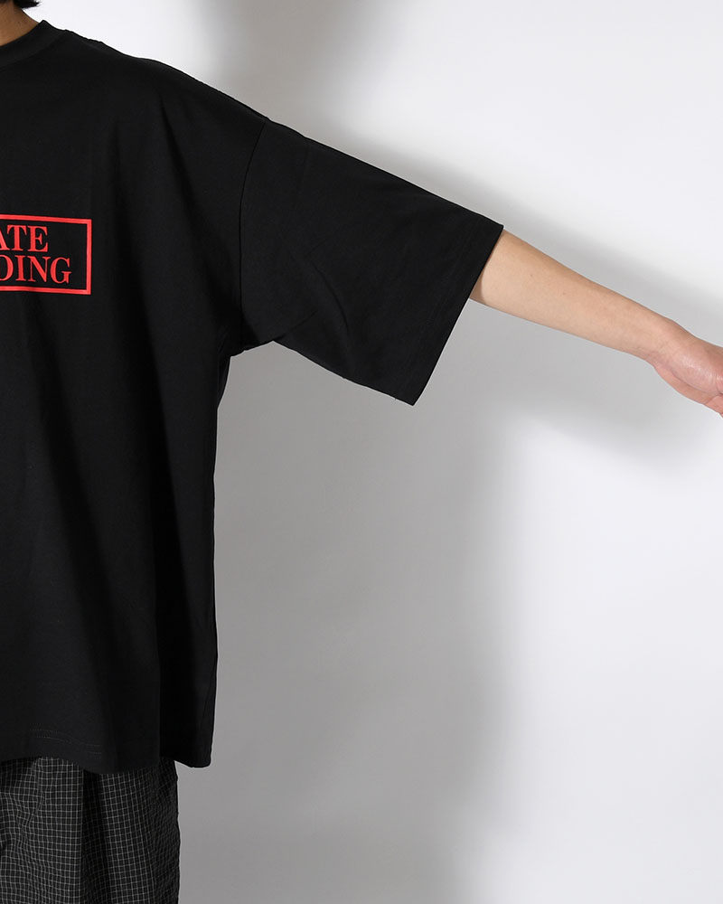 PEOPLE HATE SKATE S/S T-SHIRT -BLACK-