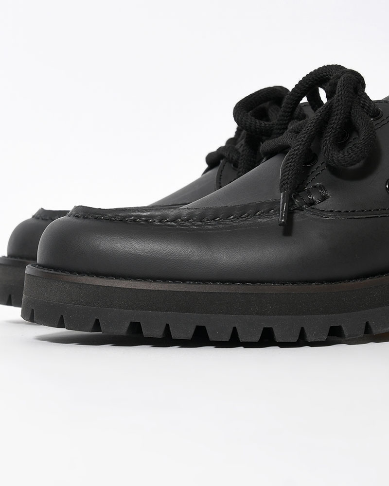 FAT LACE DECK SHOES -BLACK-