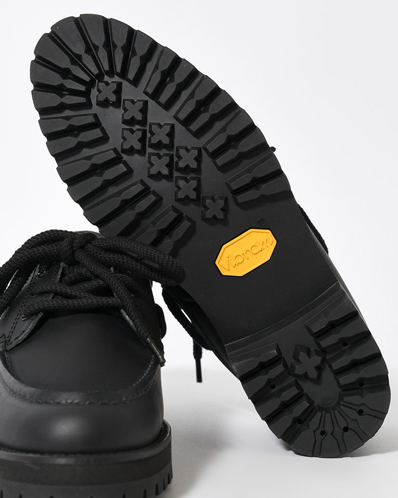 FAT LACE DECK SHOES -BLACK-