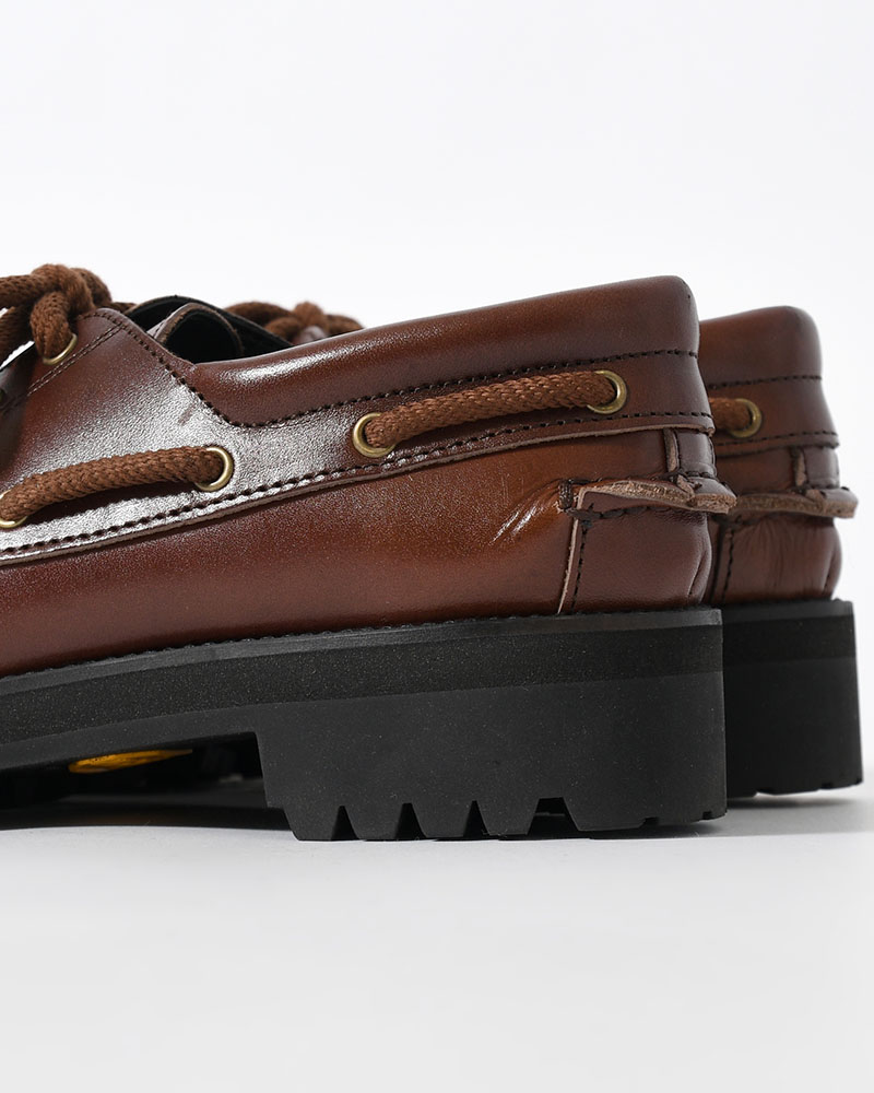 FAT LACE DECK SHOES -BROWN-