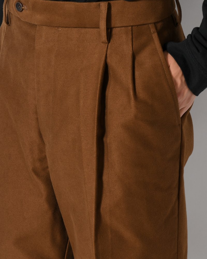 MOLE SKIN TROUSERS -BROWN-