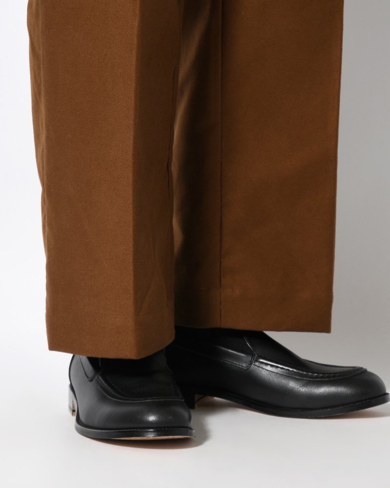 MOLE SKIN TROUSERS -BROWN-