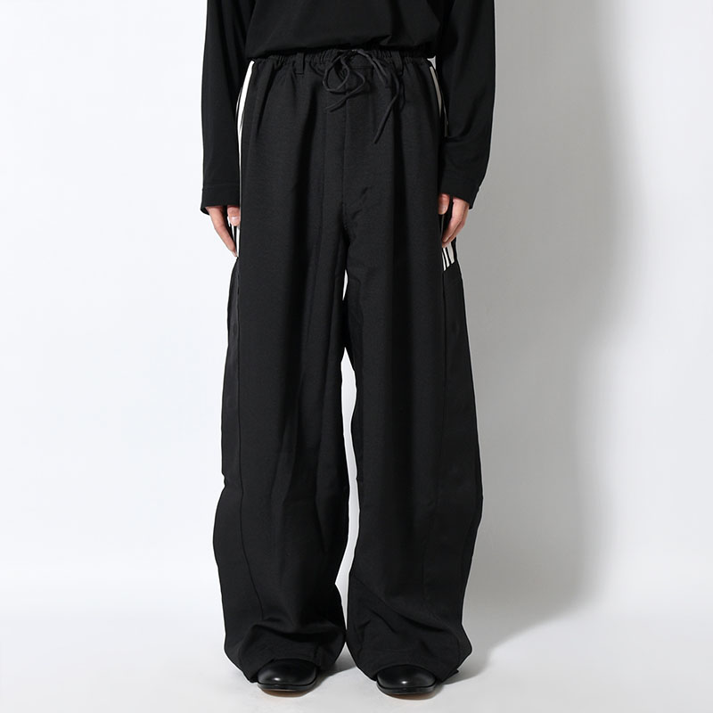 SU BBALL PANTS -BLACK-
