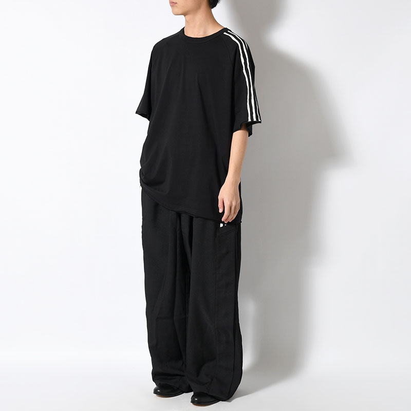 RE 3S SS TEE -BLACK-