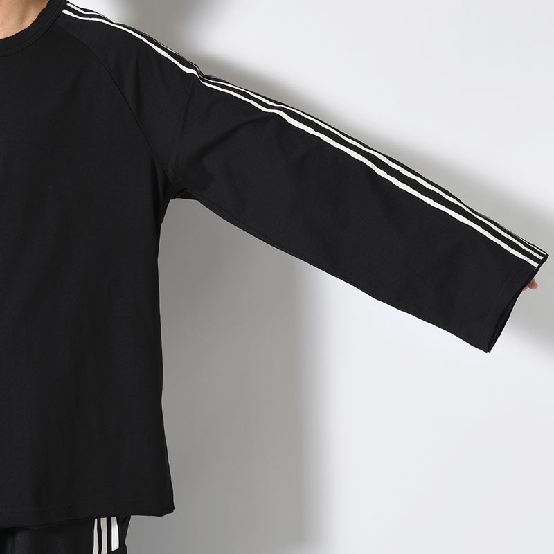 RE 3S LS TEE -BLACK-