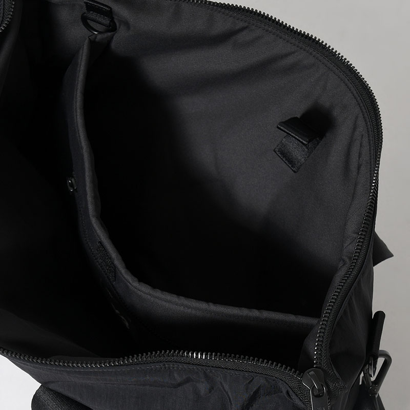 UTILITY MESSENGER BAG -BLACK-