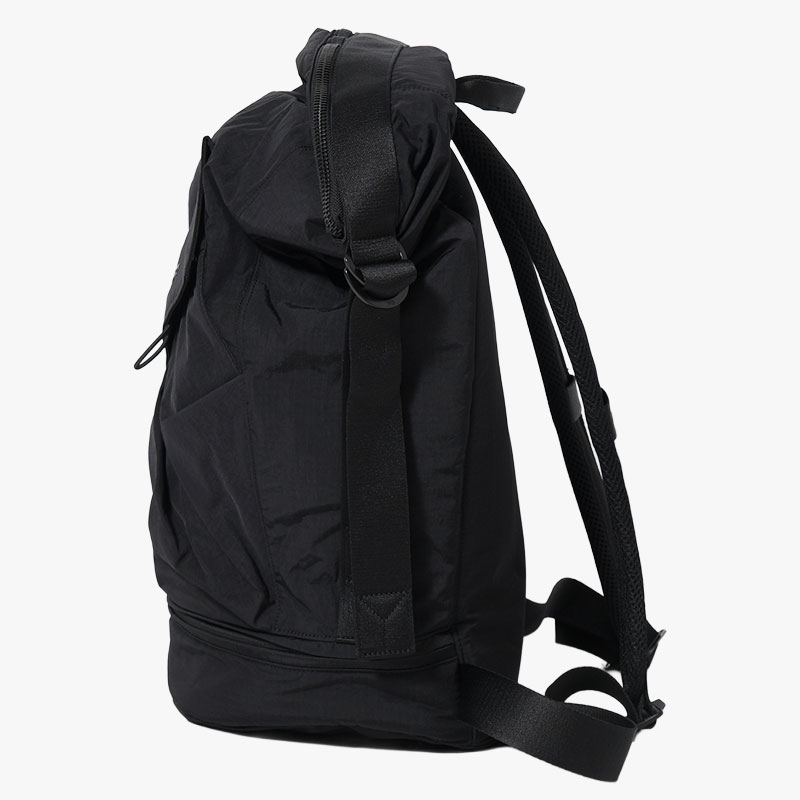 UTILITY BACKPACK -BLACK-
