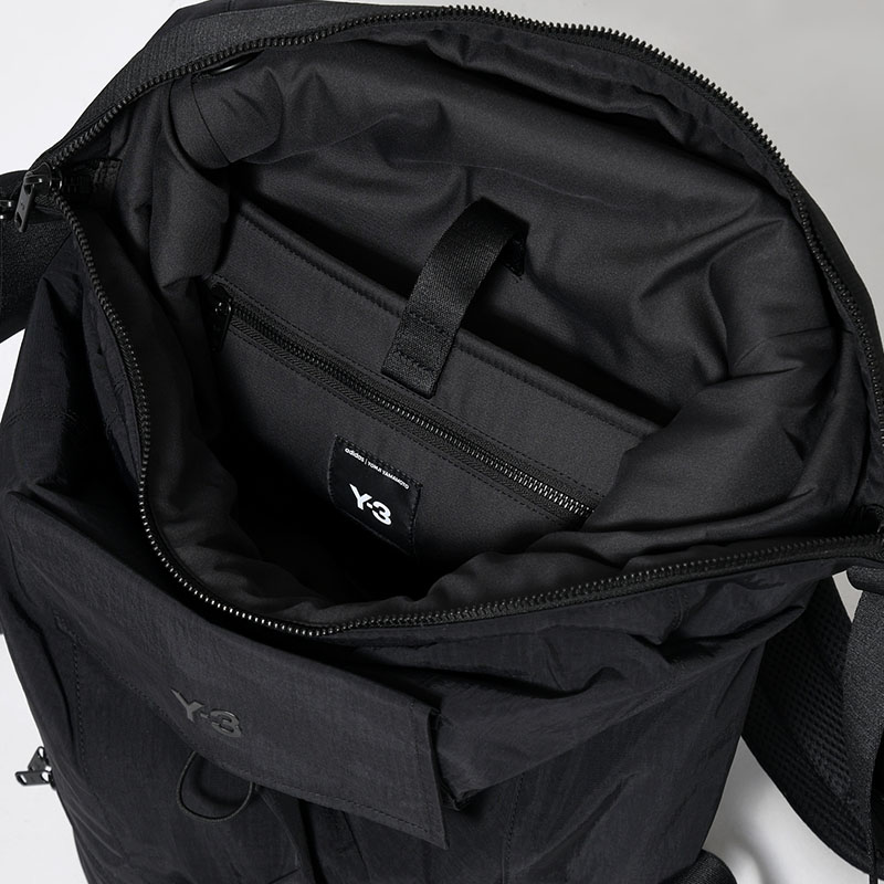UTILITY BACKPACK -BLACK-