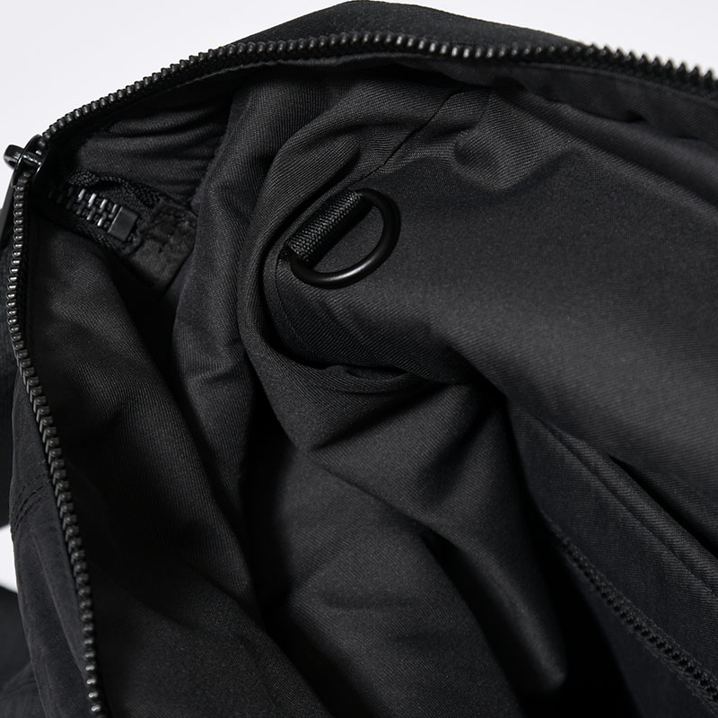 UTILITY BACKPACK -BLACK-