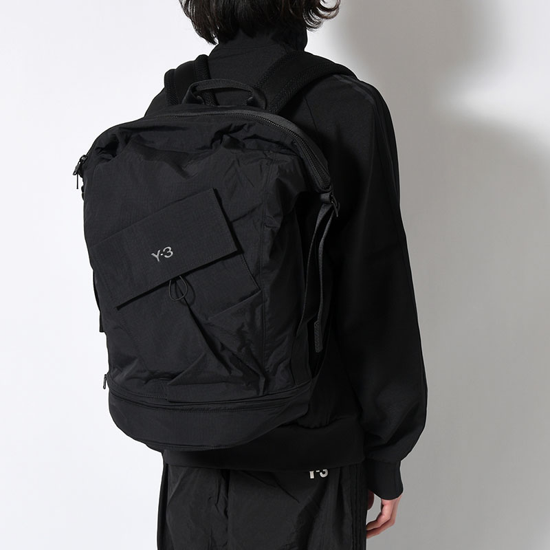 UTILITY BACKPACK -BLACK-